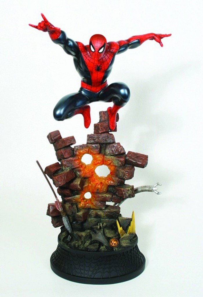 spider-man-action-statue-bowen-designs-large-700x1024.jpg