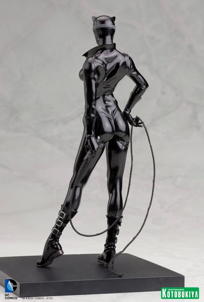 Statua Aquaman New 52 ARTFX+ – 19 Cm, Scultura In Scala 1/10 Di Kotobukiya, Base Magnetica, Collezionabile - 2