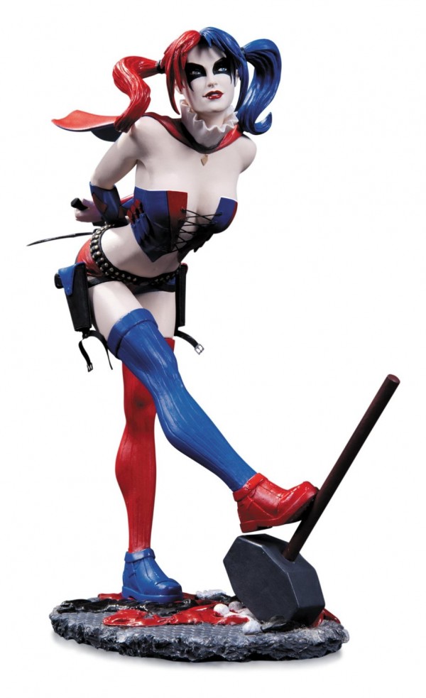 DC Collectibles DC Comics Cover Girls: Harley Quinn Statue