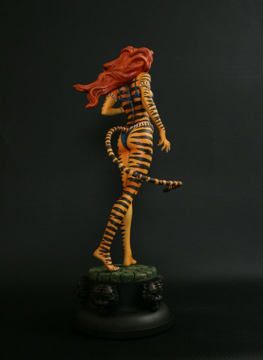 Tigra Statue from Bowen Designs and Marvel
