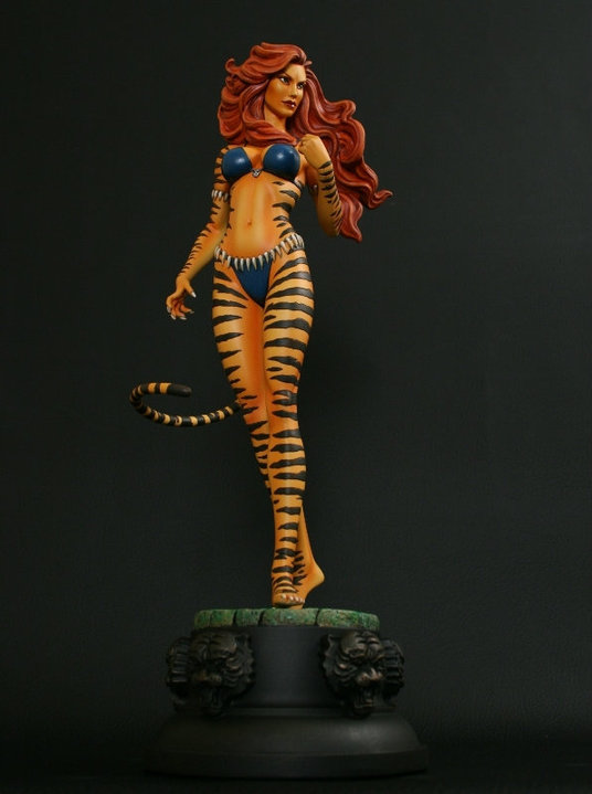 Tigra Statue from Bowen Designs and Marvel