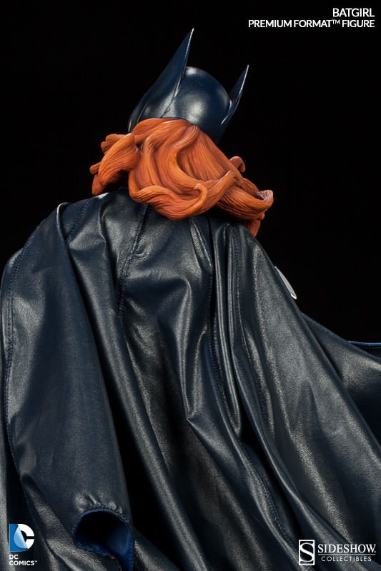Batgirl Premium Format Figure from Sideshow Collectibles and DC Comics