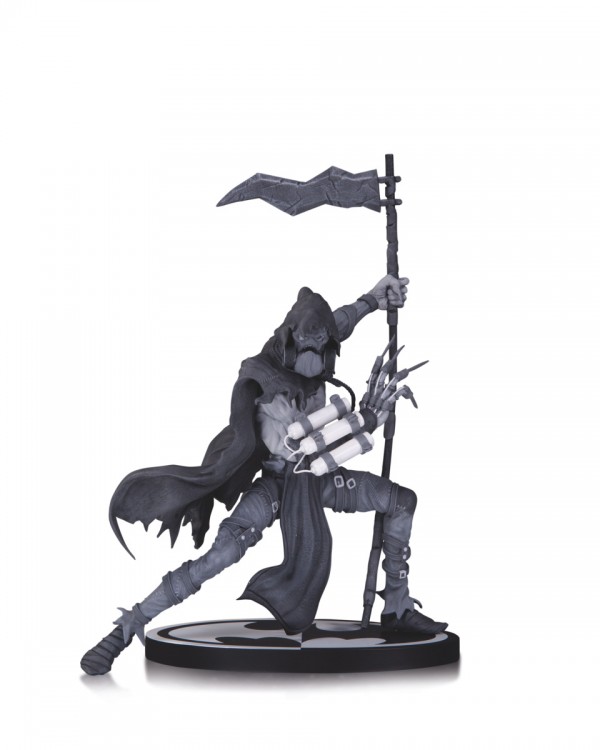 Batman Black and White Scarecrow Carlos Danda from DC Collectibles