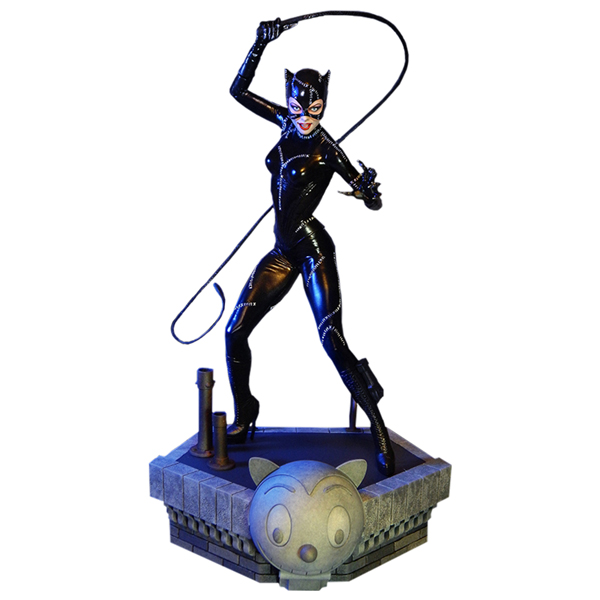 Catwoman Batman Returns Michelle Pfeiffer Statue from Tweeterhead