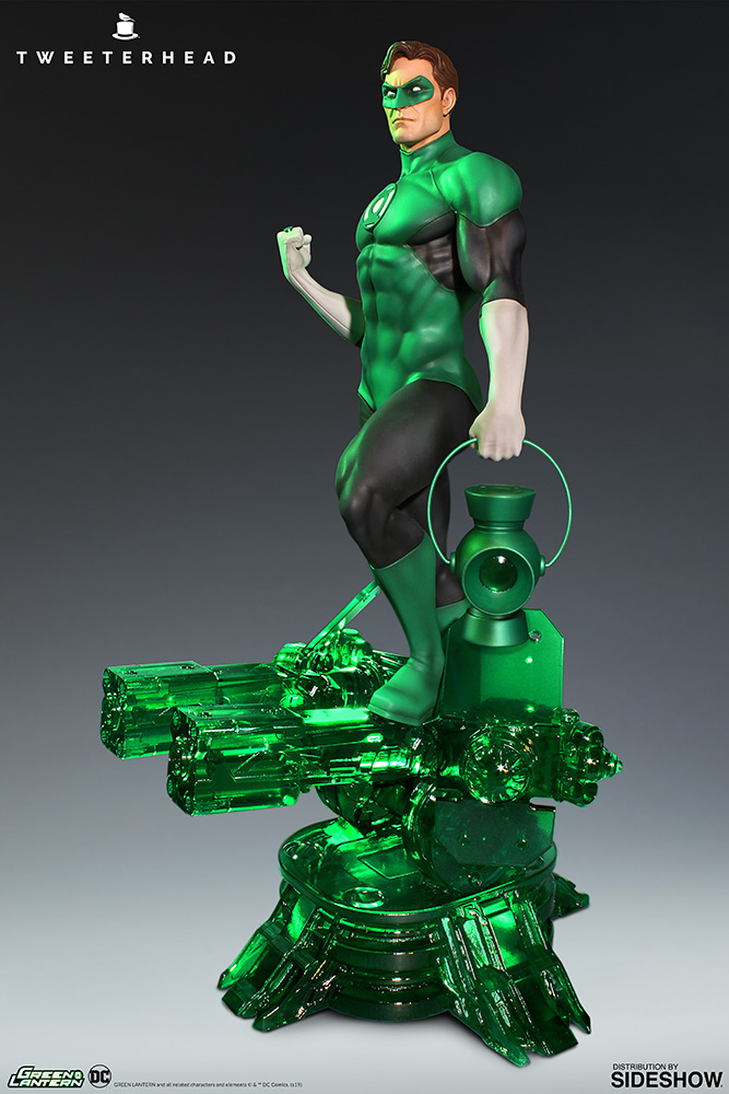Green Lantern Maquette from Tweeterhead and DC Comics