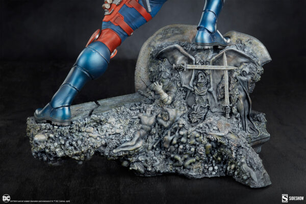 DC Comics Deathstroke Premium Format™ Figure from Sideshow Collectibles