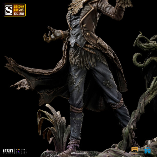 Scarecrow Deluxe 1:10 Scale Statue from Iron Studios and DC Comics