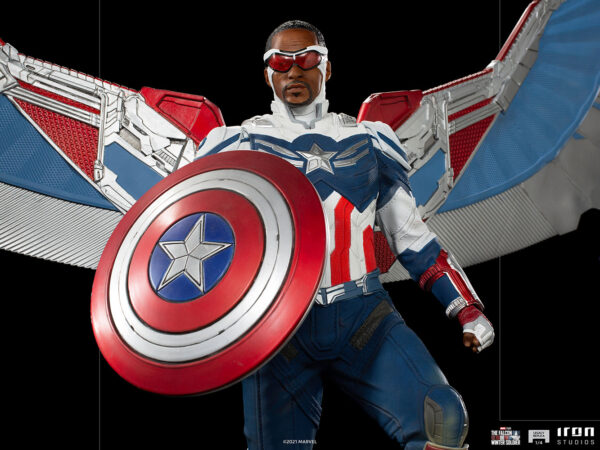 Marvel Captain America Sam Wilson Complete Version Statue by Iron Studios, showcasing the iconic superhero Sam Wilson as Captain America with detailed craftsmanship, dynamic pose, and authentic comic book colors.