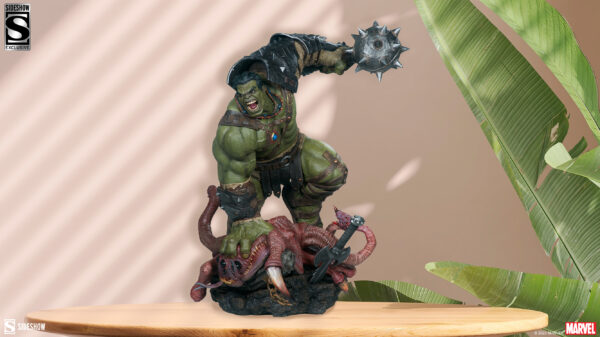 Marvel Gladiator Hulk Maquette Collector Edition from Sideshow Collectibles