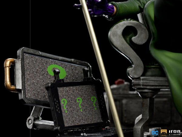 DC Comics The Riddler Deluxe 1:10 Scale Statue from Iron Studios (2021)