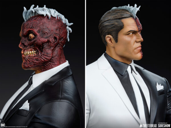 DC Comics Two-Face Quarter Scale Maquette from Tweeterhead (2024)