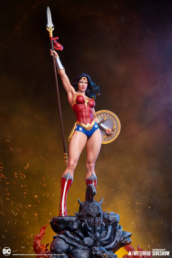 DC Comics Wonder Woman Quarter Scale Collector Edition Maquette from Tweeterhead (2022)