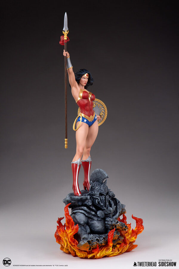 DC Comics Wonder Woman Quarter Scale Collector Edition Maquette from Tweeterhead (2022)