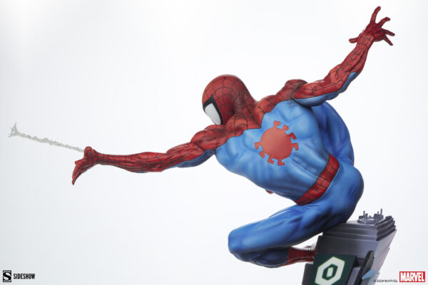 Marvel Spider-Man Premium Format™ Figure from Sideshow Collectibles (2023)