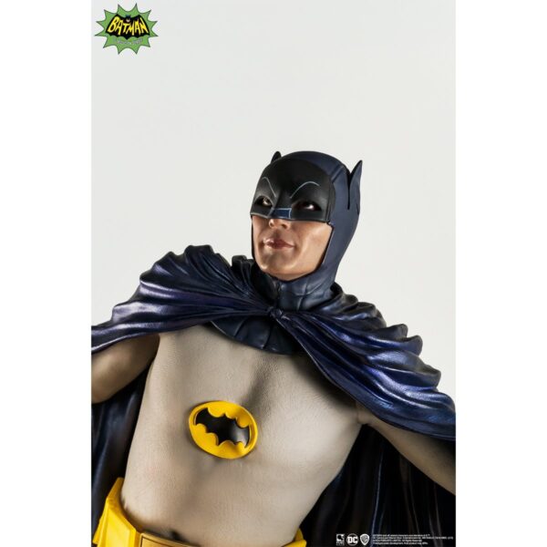 Batman 1966 Classic TV Series Batman and Robin 1:8 Scale Statue