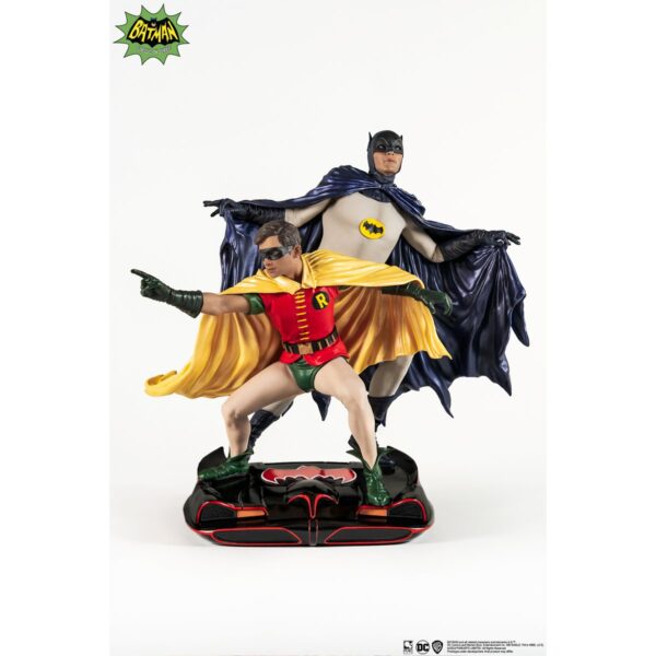 Batman 1966 Classic TV Series Batman and Robin 1:8 Scale Statue