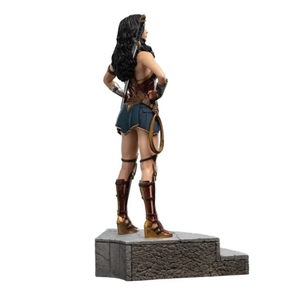 Zack Snyder's Justice League Wonder Woman Trinity Series 1:6 Scale Statue from WETA Workshop