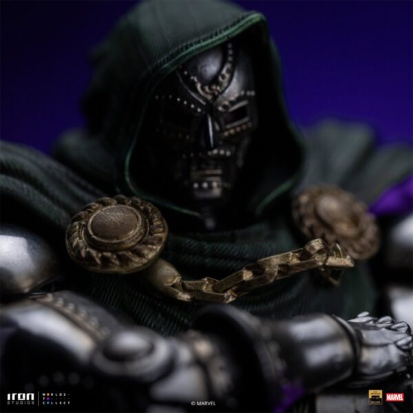 Doctor Doom Infinity Gauntlet Battle Diorama Series 1/10 Deluxe Art Scale Limited Edition Statue