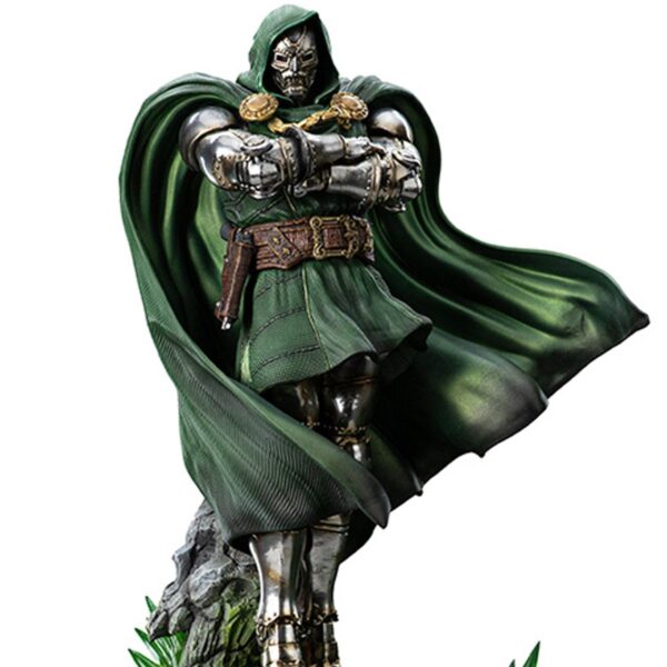 Doctor Doom Infinity Gauntlet Battle Diorama Series 1/10 Deluxe Art Scale Limited Edition Statue