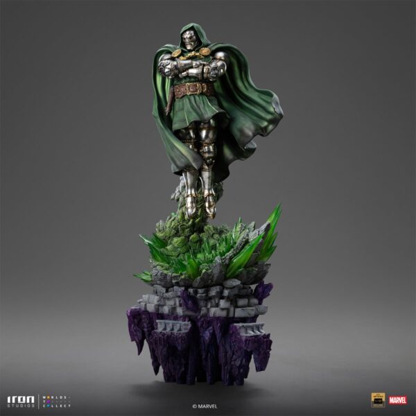 Doctor Doom Infinity Gauntlet Battle Diorama Series 1/10 Deluxe Art Scale Limited Edition Statue