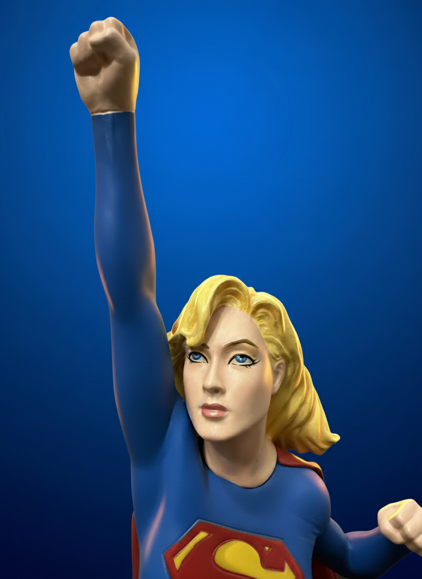 Cover Girls of DC Universe Supergirl Statue from DC Direct, Adam Hughes design, 2011