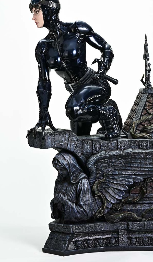 Prime 1 Studio Batman: Hush Catwoman 1:3 scale statue portrait