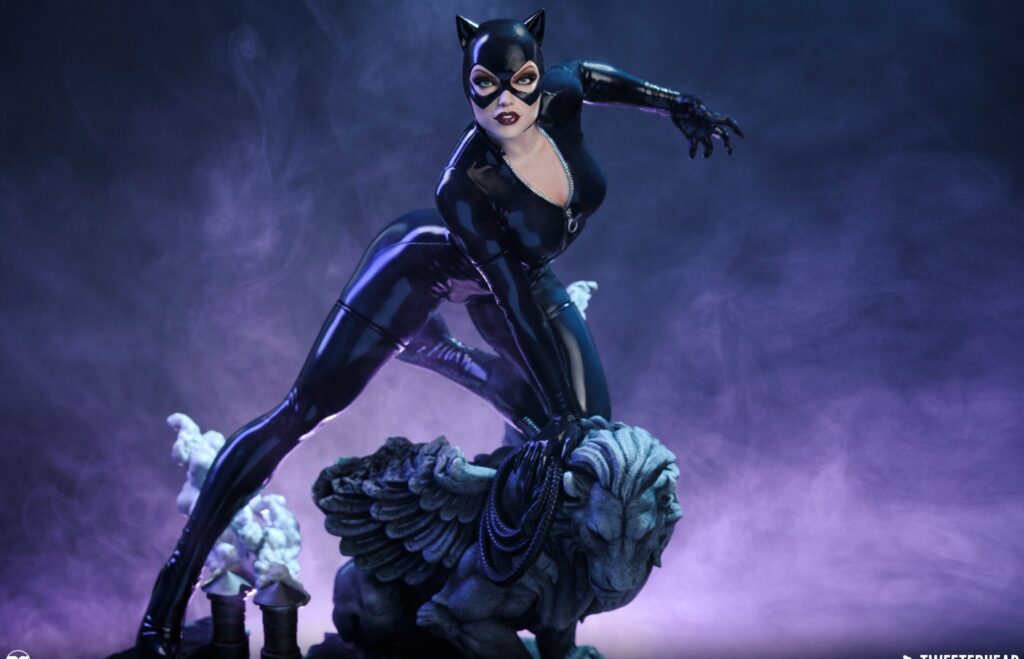 Catwoman Exclusive Sixth Scale Maquette
